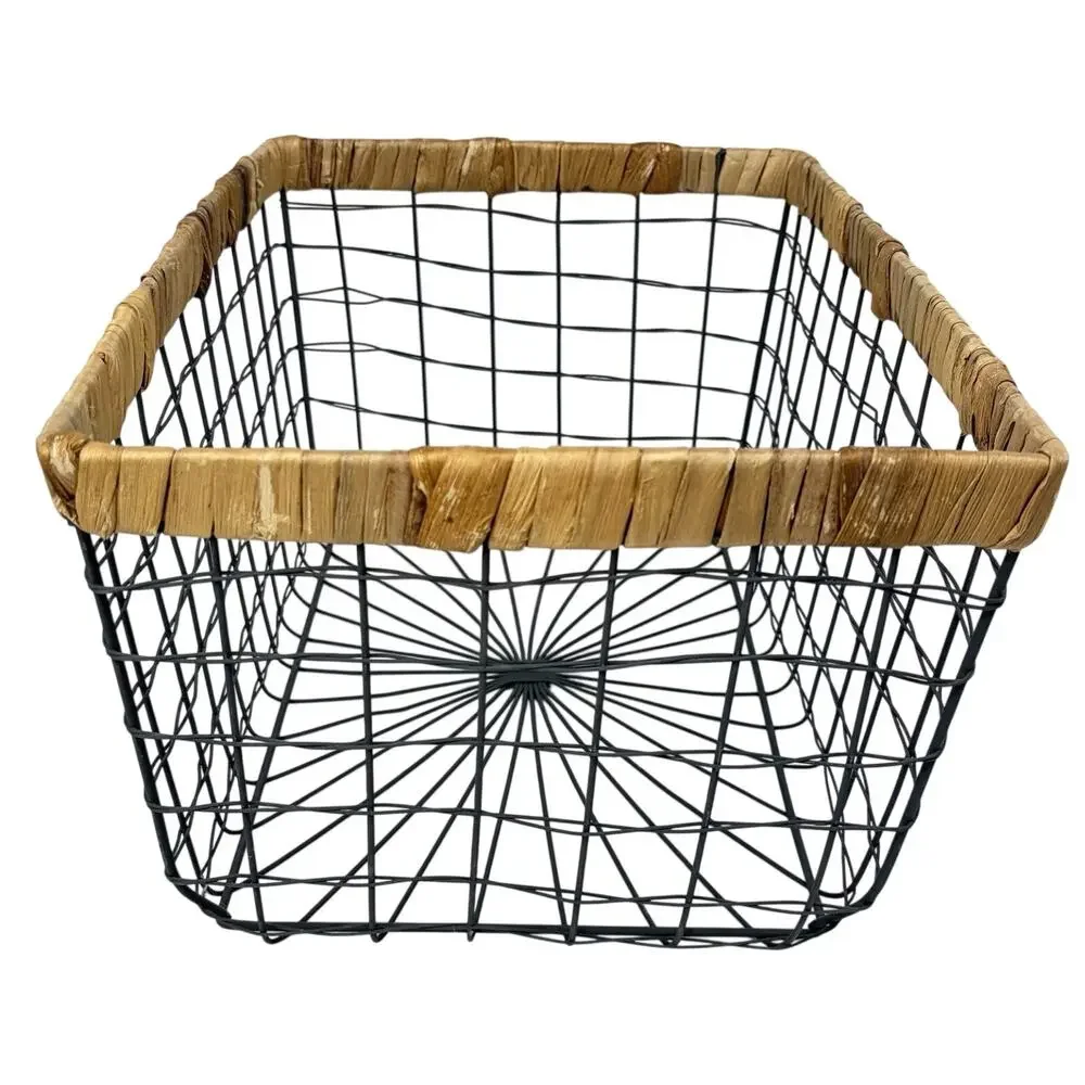 Unbranded wicker wire